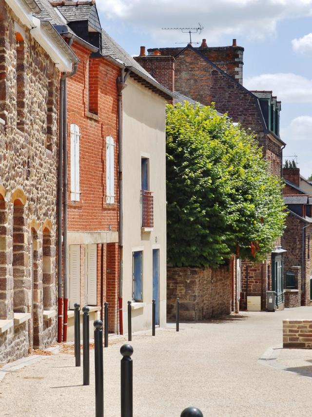 Rue de la Saulnerie - Montfort