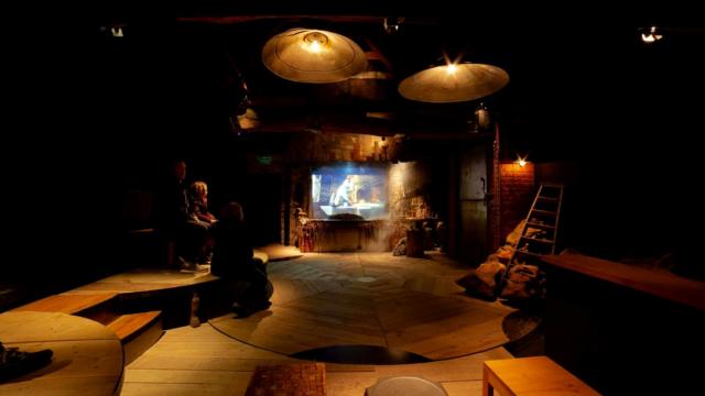 Salle de la forge, la Porte des Secrets, Brocéliande.