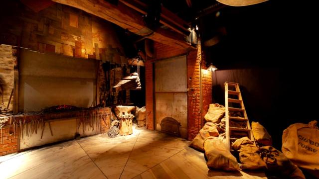 Salle de la forge, la Porte des Secrets, Brocéliande.