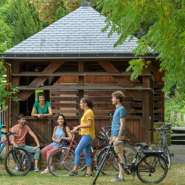 In bicicletta a Loyat