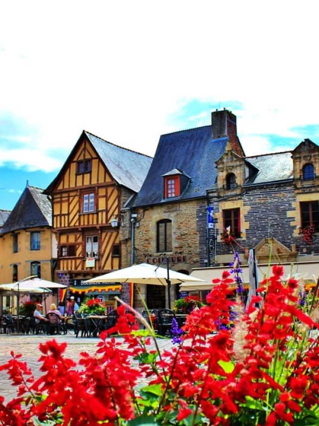 #Malestroit place du Bouffay