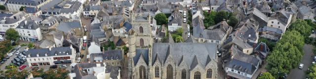 Vue Aerienne Centre Historique ©ploërmel Commuanuté
