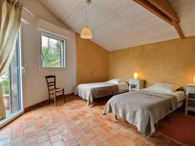 haie-chapeau-chambre.jpg