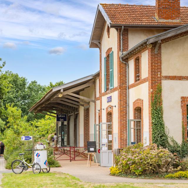 Gare vélo-rail de Médréac