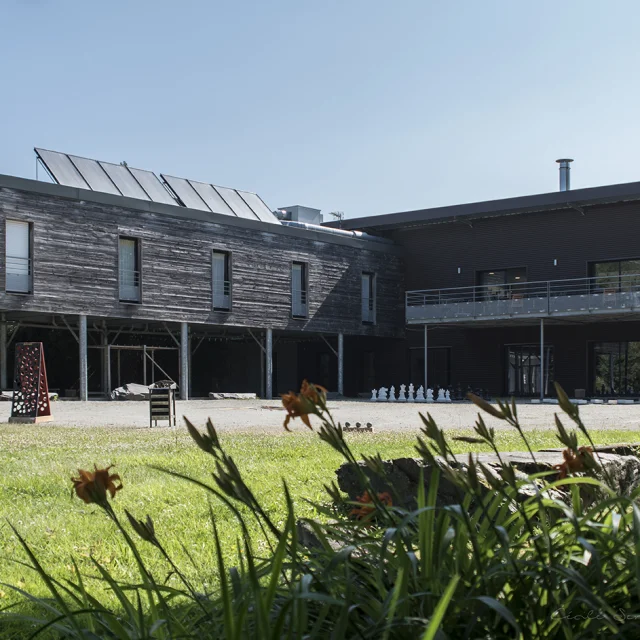 Auberge Voyajoueurs ©Cecile Serrell