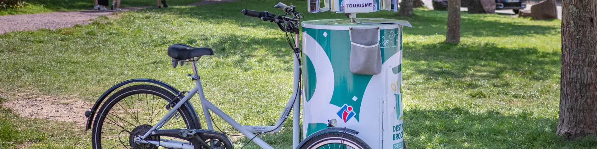 Triporteur Noellapennanech Destination Broceliande